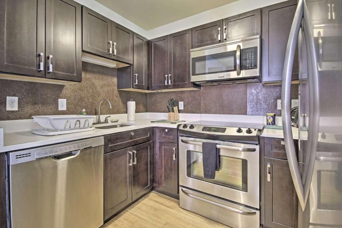 Chase Apartments At Light Street - Baltimore Inner Harbor & Convention Center Free Indoor Parking Exterior photo
